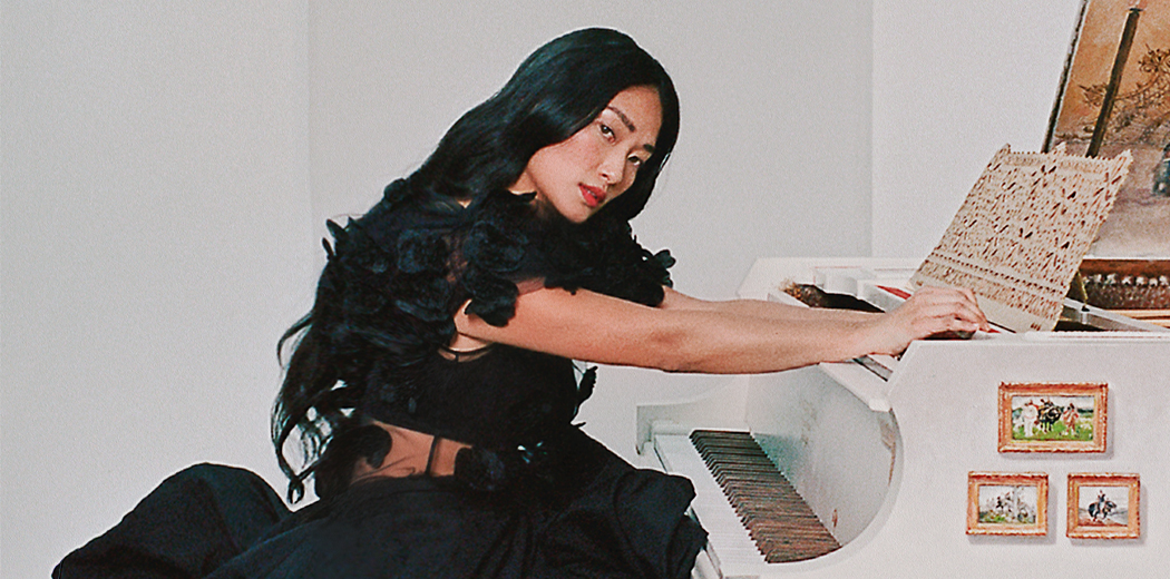 Chloe Flower (Waitlist)